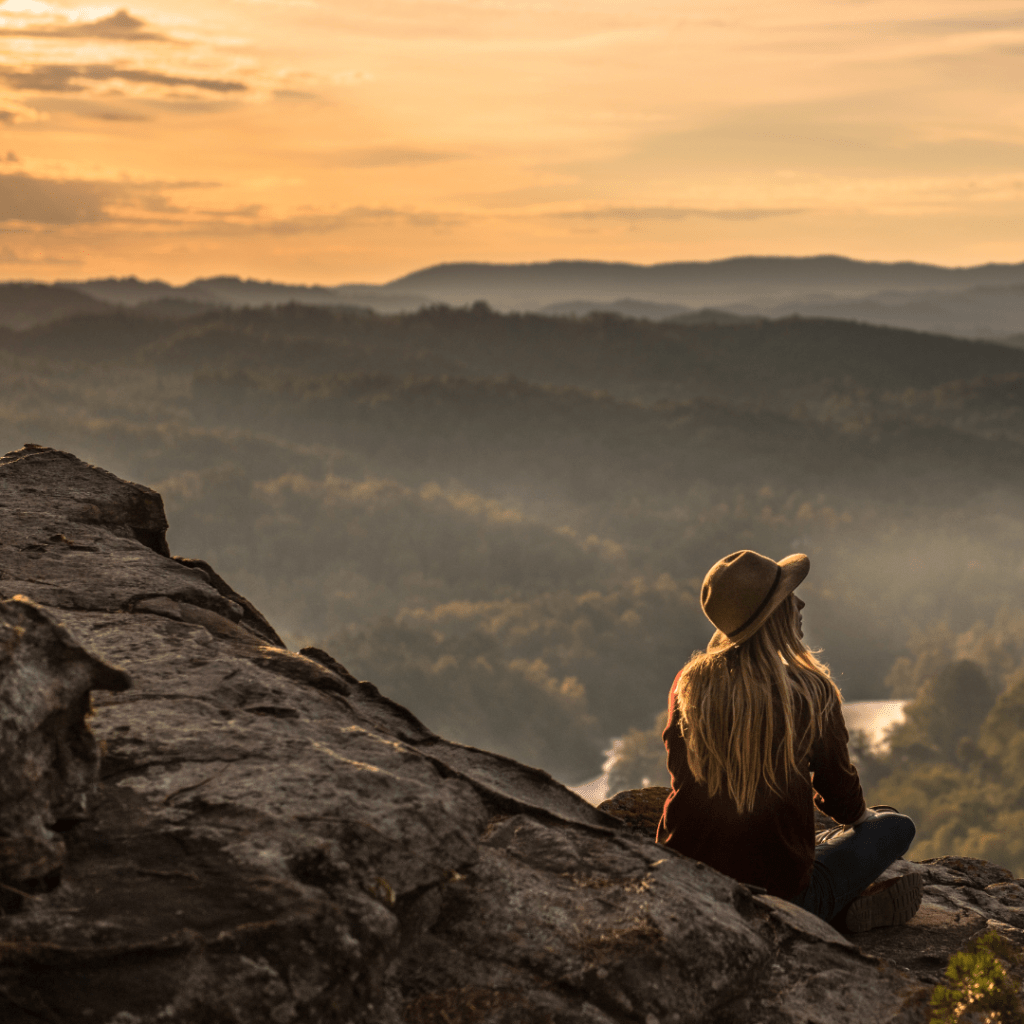 Decluttering our mind is essential for mental clarity, focus, and inner&nbsp;peace